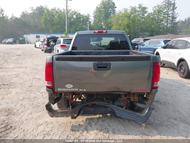 12657195 :رقم المزاد ، 3GTP2VE31BG163022 vin ، 2011 Gmc Sierra K1500 Sle مزاد بيع