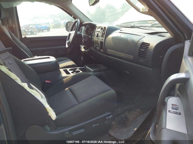 12657195 :رقم المزاد ، 3GTP2VE31BG163022 vin ، 2011 Gmc Sierra K1500 Sle مزاد بيع