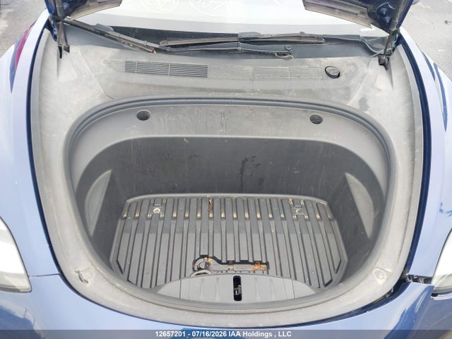 5YJ3E1EA1NF258154 Tesla Model 3 Rwd/standard Range