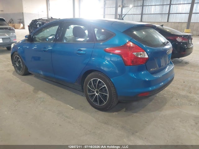 Ford FOCUS SE 2014 1FADP3K26EL289653 Image 3