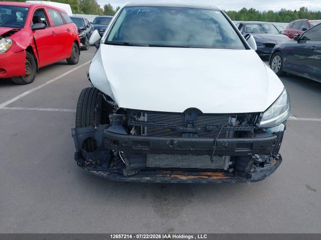 3VWG57AU9MM014523 Volkswagen Golf