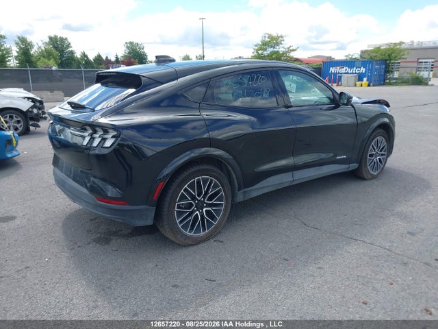 Ford Mustang Mach-e Premium 2025 3FMTK3SUXSMA53048 Image 4