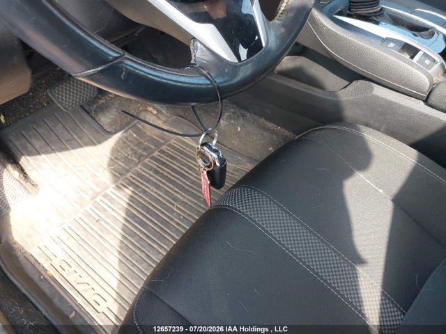 Honda CIVIC EX 2019 2HGFC2F74KH027509 Image 10