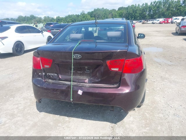 2011 Kia Forte 2.0l Lx მანქანა იყიდება აუქციონზე, vin: KNAFT4A29B5415054, აუქციონის ნომერი: 12657241