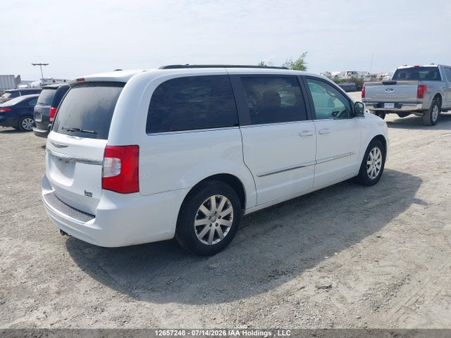 2014 Chrysler Town & Country Touring მანქანა იყიდება აუქციონზე, vin: 2C4RC1BG6ER117125, აუქციონის ნომერი: 12657248