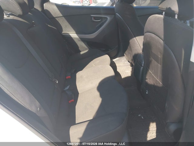 Продаж на аукціоні авто 2015 Hyundai Elantra Gl, vin: 5NPDH4AE8FH631330, номер лоту: 12657251