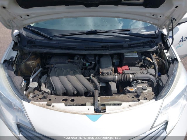 2015 Nissan Versa Note 1.6 S/1.6 Sl/1.6 Sr/1.6 Sv მანქანა იყიდება აუქციონზე, vin: 3N1CE2CP2FL410851, აუქციონის ნომერი: 12657263