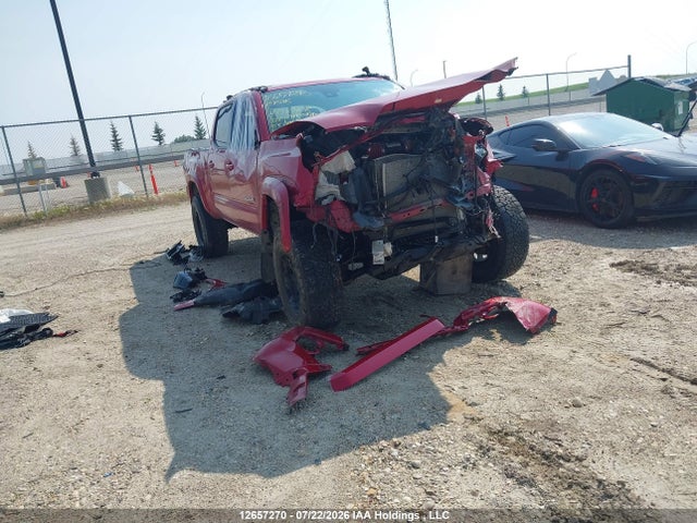 12657270 :رقم المزاد ، 3TYDZ5BNXNT012808 vin ، 2022 Toyota Tacoma Double Cab/sr5/trd Sport/trd Off Road مزاد بيع
