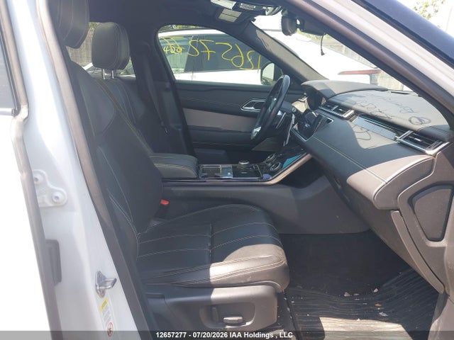 SALYL2RV1JA772581 Land Rover Range Rover Velar R-dynamic Se