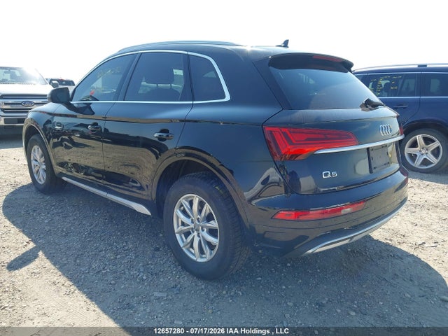 2022 Audi Q5 45 Komfort მანქანა იყიდება აუქციონზე, vin: WA1AAAFY6N2115910, აუქციონის ნომერი: 12657280