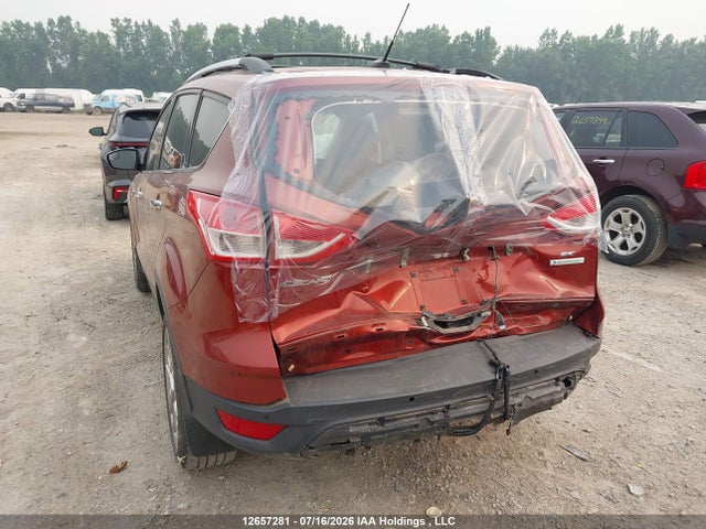 2015 Ford Escape Se მანქანა იყიდება აუქციონზე, vin: 1FMCU0GXXFUB53017, აუქციონის ნომერი: 12657281