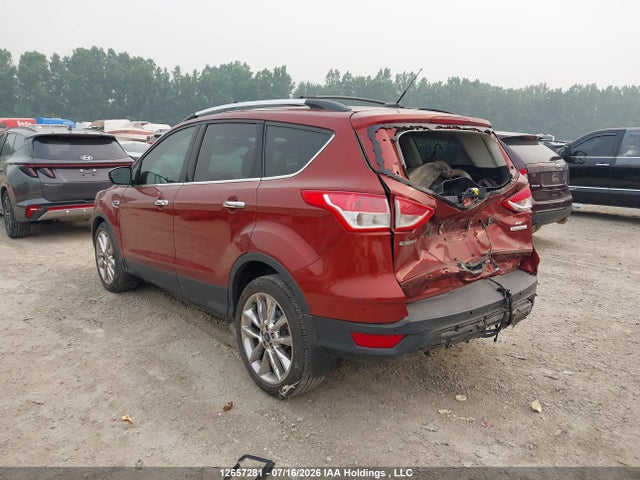 2015 Ford Escape Se მანქანა იყიდება აუქციონზე, vin: 1FMCU0GXXFUB53017, აუქციონის ნომერი: 12657281