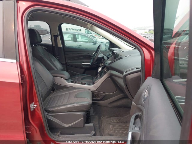 2015 Ford Escape Se მანქანა იყიდება აუქციონზე, vin: 1FMCU0GXXFUB53017, აუქციონის ნომერი: 12657281
