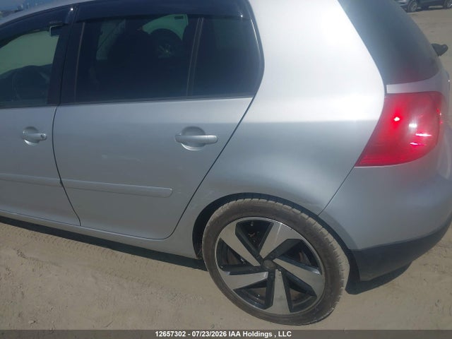 2009 Volkswagen Rabbit 5-door Comfortline/5-door Trendline მანქანა იყიდება აუქციონზე, vin: WVWCA91K89W093763, აუქციონის ნომერი: 12657302