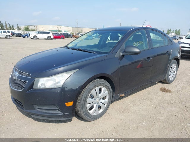 Chevrolet Cruze 2ls 2014 1G1PL5SH2E7321194 Image 2