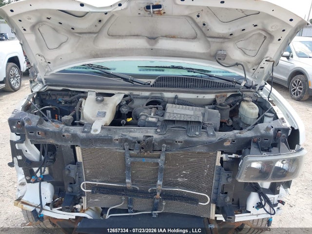 GMC Savana G2500 2017 1GTW7BFF3H1209316 Image 10
