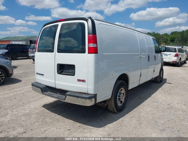 GMC Savana G2500 2017 1GTW7BFF3H1209316 Image 4
