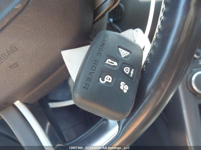 SALVC2RX9JH289075 Land Rover Range Rover Evoque Landmark Special Edition
