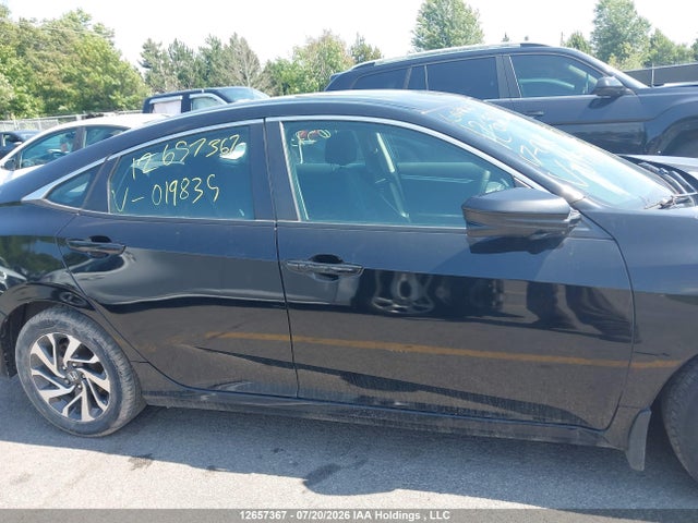 Продажа на аукционе авто 2017 Honda Civic Ex, vin: 2HGFC2F88HH019835, номер лота: 12657367