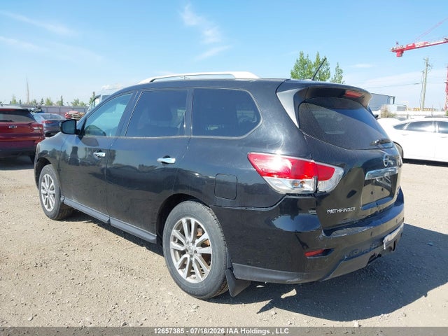 2015 Nissan Pathfinder S/sv/sl/platinum მანქანა იყიდება აუქციონზე, vin: 5N1AR2MM8FC647624, აუქციონის ნომერი: 12657385