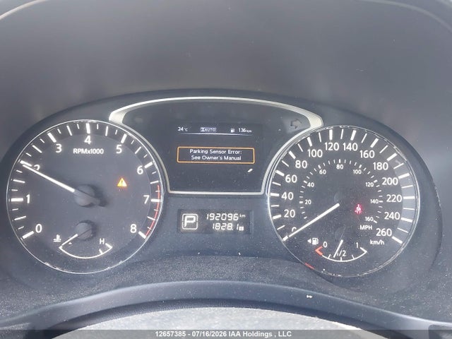 2015 Nissan Pathfinder S/sv/sl/platinum მანქანა იყიდება აუქციონზე, vin: 5N1AR2MM8FC647624, აუქციონის ნომერი: 12657385