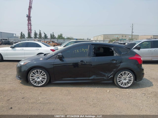 2014 Ford Focus St St მანქანა იყიდება აუქციონზე, vin: 1FADP3L93EL214727, აუქციონის ნომერი: 12657391