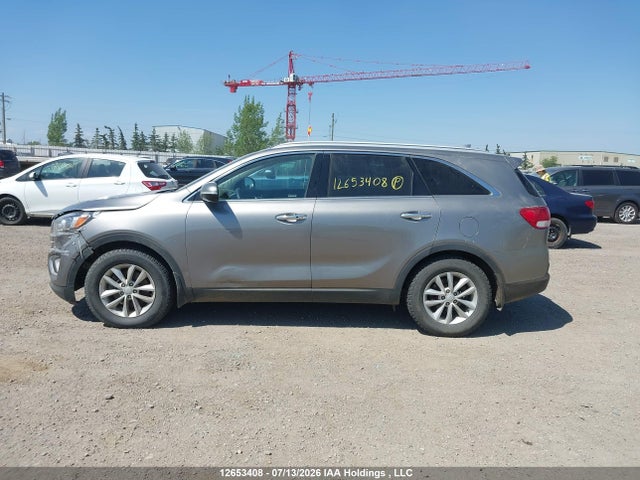 12653408 :رقم المزاد ، 5XYPGDA19JG392299 vin ، 2018 Kia Sorento 2.0l Lx مزاد بيع