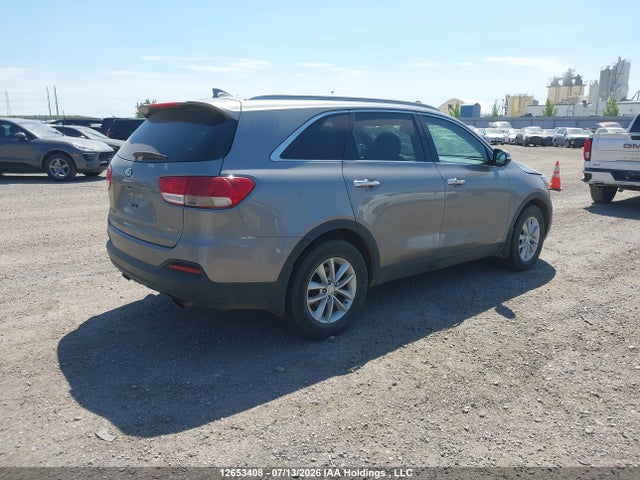 12653408 :رقم المزاد ، 5XYPGDA19JG392299 vin ، 2018 Kia Sorento 2.0l Lx مزاد بيع