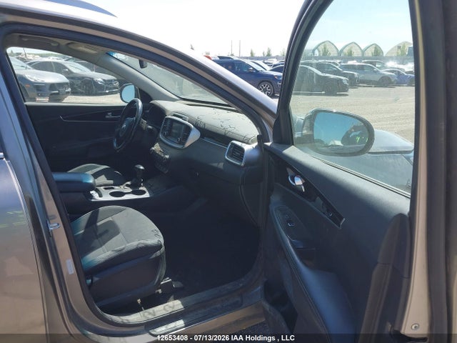 12653408 :رقم المزاد ، 5XYPGDA19JG392299 vin ، 2018 Kia Sorento 2.0l Lx مزاد بيع