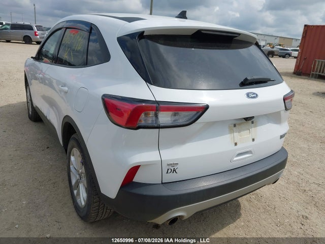 Ford ESCAPE SE 2021 1FMCU9G61MUB12588 Image 3