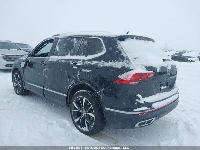 3VV4B7AX9RM068468 Volkswagen Tiguan Highline R-line