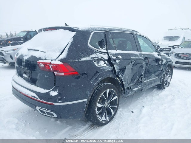 3VV4B7AX9RM068468 Volkswagen Tiguan Highline R-line