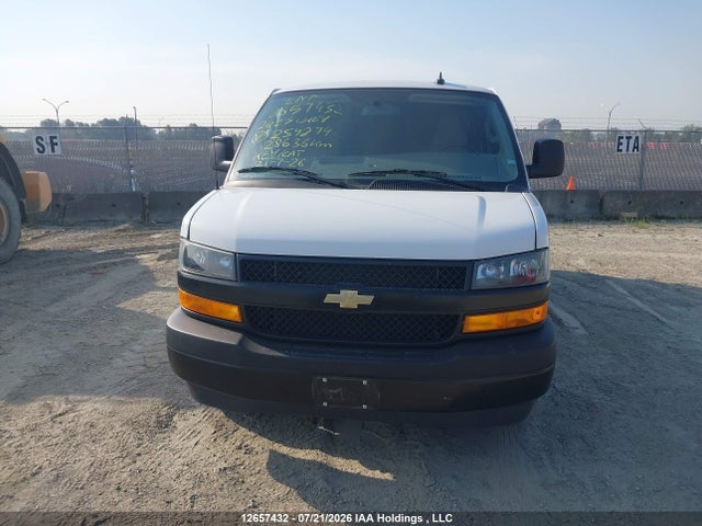 Chevrolet Express G2500 2023 1GCWGBFP8P1254274 Image 12