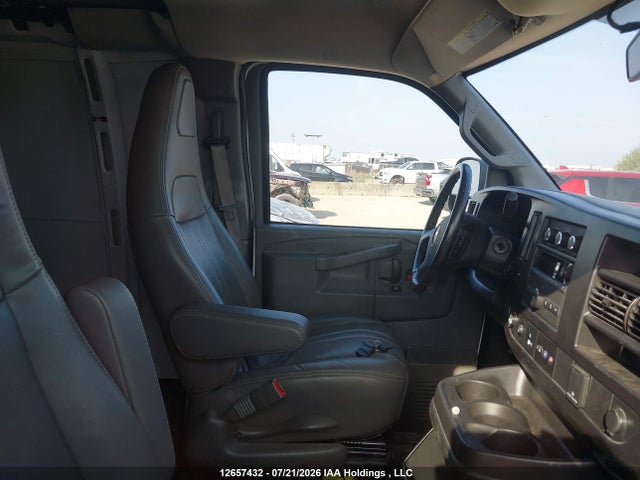 Chevrolet Express G2500 2023 1GCWGBFP8P1254274 Image 5