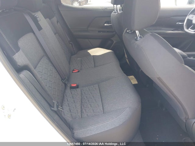 Nissan KICKS SV 2026 3N8AP6CB7TL382717 Image 8