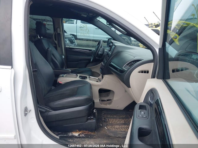 Продажа на аукционе авто 2017 Dodge Grand Caravan Cvp/sxt, vin: 2C4RDGBG1HR872932, номер лота: 12657452