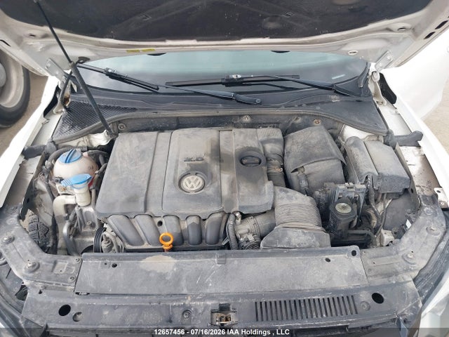 2013 Volkswagen Passat S მანქანა იყიდება აუქციონზე, vin: 1VWAH7A33DC109293, აუქციონის ნომერი: 12657456