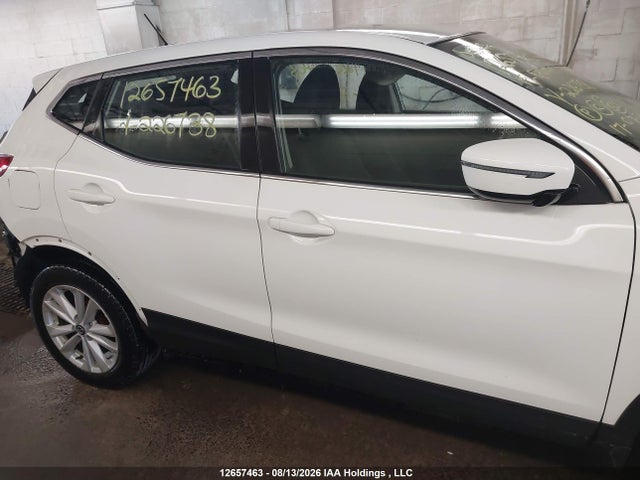 2019 Nissan Qashqai S/sv მანქანა იყიდება აუქციონზე, vin: JN1BJ1CP9KW226738, აუქციონის ნომერი: 12657463