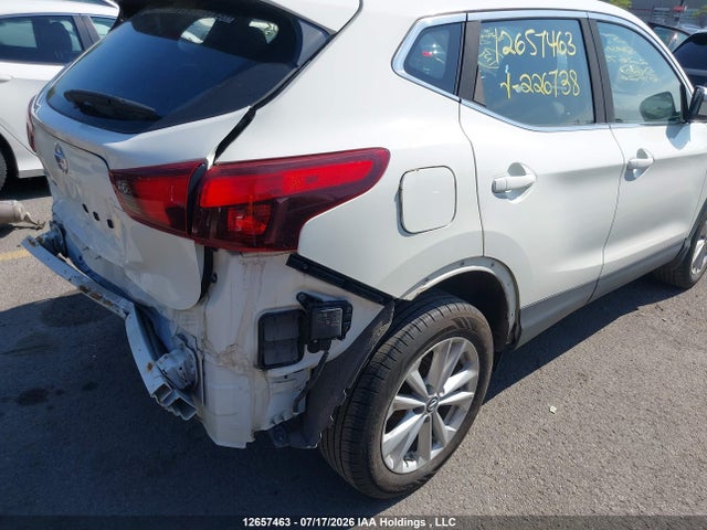 2019 Nissan Qashqai S/sv მანქანა იყიდება აუქციონზე, vin: JN1BJ1CP9KW226738, აუქციონის ნომერი: 12657463