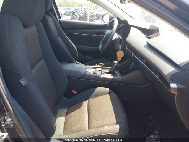 Aukcja sprzedaży 2021 Mazda Mazda3 Gx, vin: JM1BPAB73M1308431, numer aukcji: 12657466