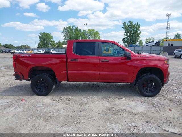 2021 Chevrolet Silverado K1500 Custom მანქანა იყიდება აუქციონზე, vin: 1GCUYBEF1MZ326989, აუქციონის ნომერი: 12657490