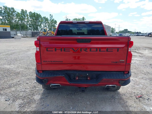 2021 Chevrolet Silverado K1500 Custom მანქანა იყიდება აუქციონზე, vin: 1GCUYBEF1MZ326989, აუქციონის ნომერი: 12657490