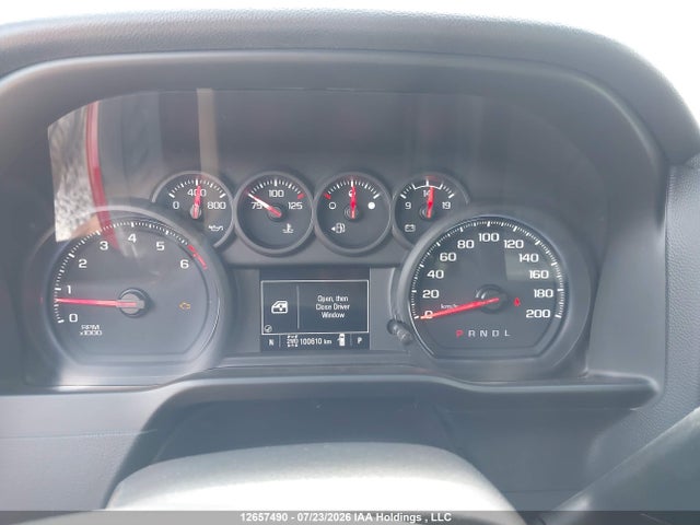 2021 Chevrolet Silverado K1500 Custom მანქანა იყიდება აუქციონზე, vin: 1GCUYBEF1MZ326989, აუქციონის ნომერი: 12657490