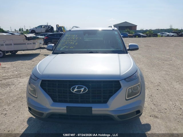 KMHRC8A32NU167929 Hyundai Venue Sel/limited