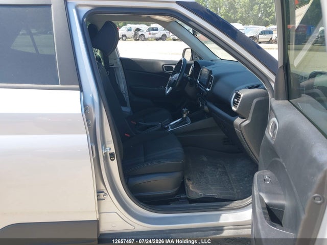 KMHRC8A32NU167929 Hyundai Venue Sel/limited