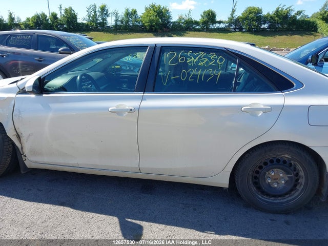 4T1BF1FK3FU024134 Toyota CAMRY SE