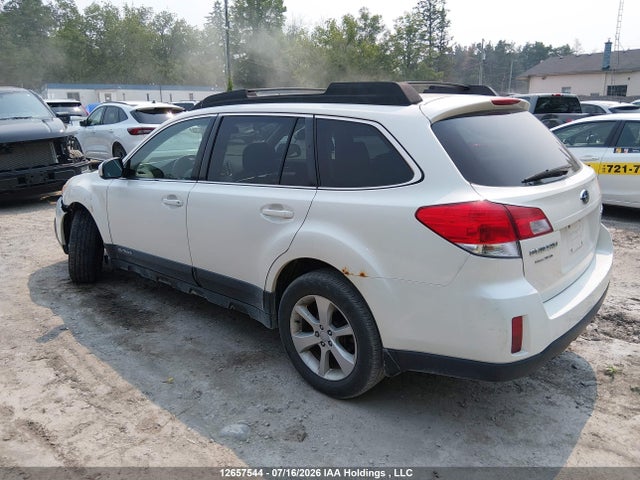 2013 Subaru Outback 2.5i Premium მანქანა იყიდება აუქციონზე, vin: 4S4BRGGC6D3226048, აუქციონის ნომერი: 12657544