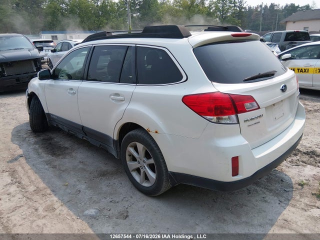 2013 Subaru Outback 2.5i Premium მანქანა იყიდება აუქციონზე, vin: 4S4BRGGC6D3226048, აუქციონის ნომერი: 12657544