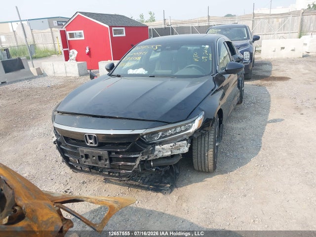 1HGCV2F39JA800921 Honda Accord Sport