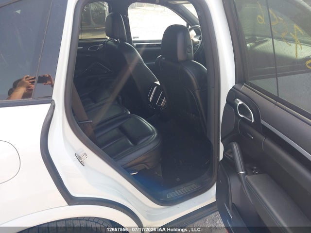 WP1AE2A20HLA73041 Porsche Cayenne E-hybrid S/s Platinum Edition